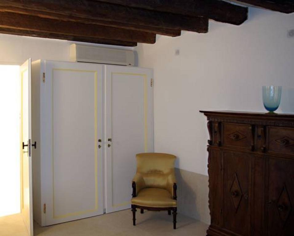 Appartamento Corte Bragadin Veneza Quarto foto